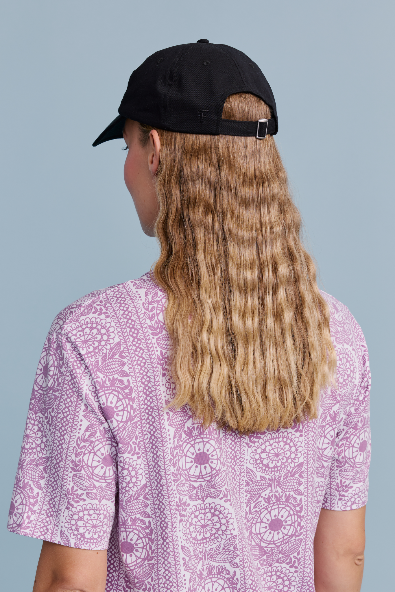 22618643_3; Finlayson Lenita Lippis Musta / Yksi koko