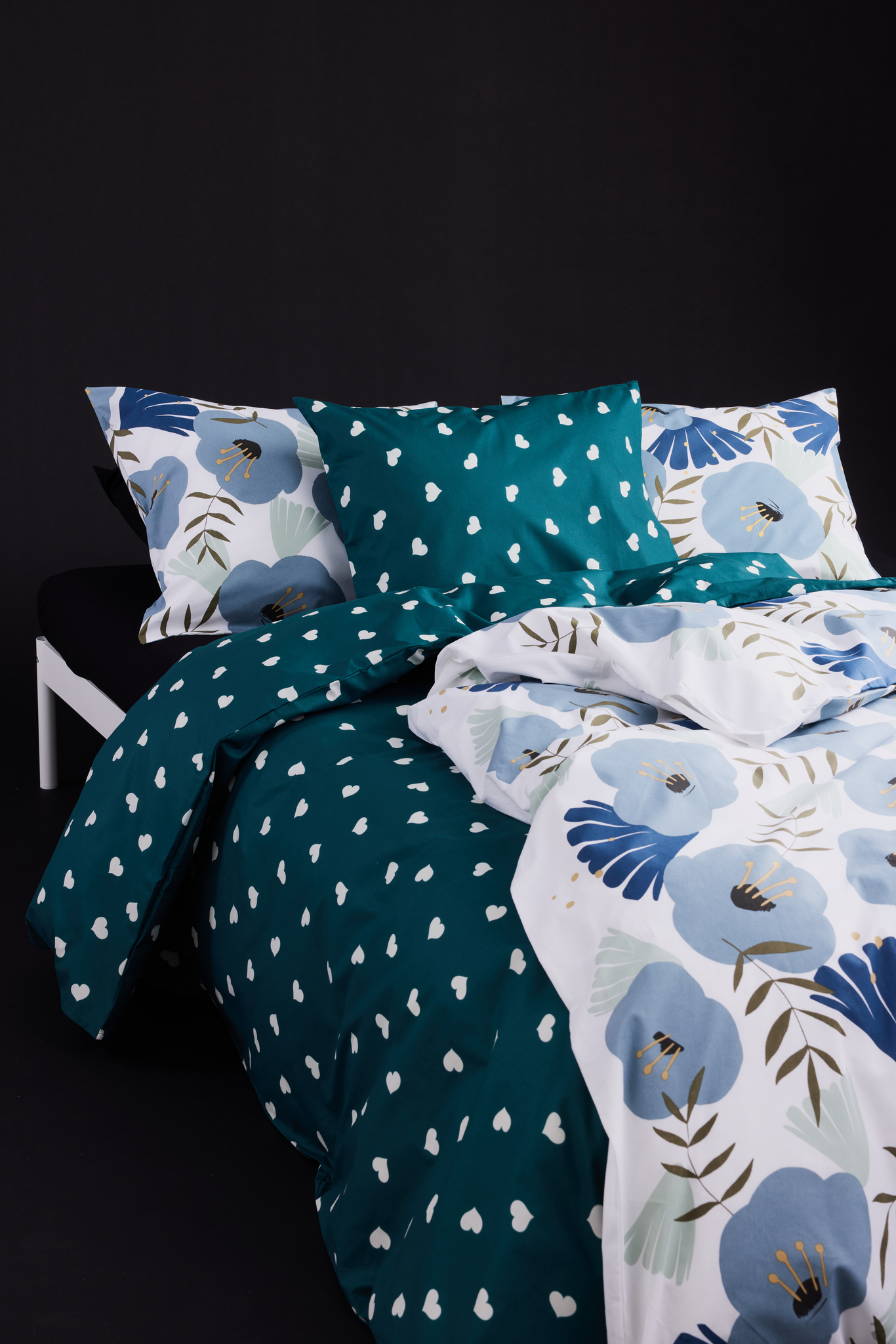 60136-5121-02-10_1; Finlayson Anni Tyynyliina Valkoinen / Sininen / 50x60 cm