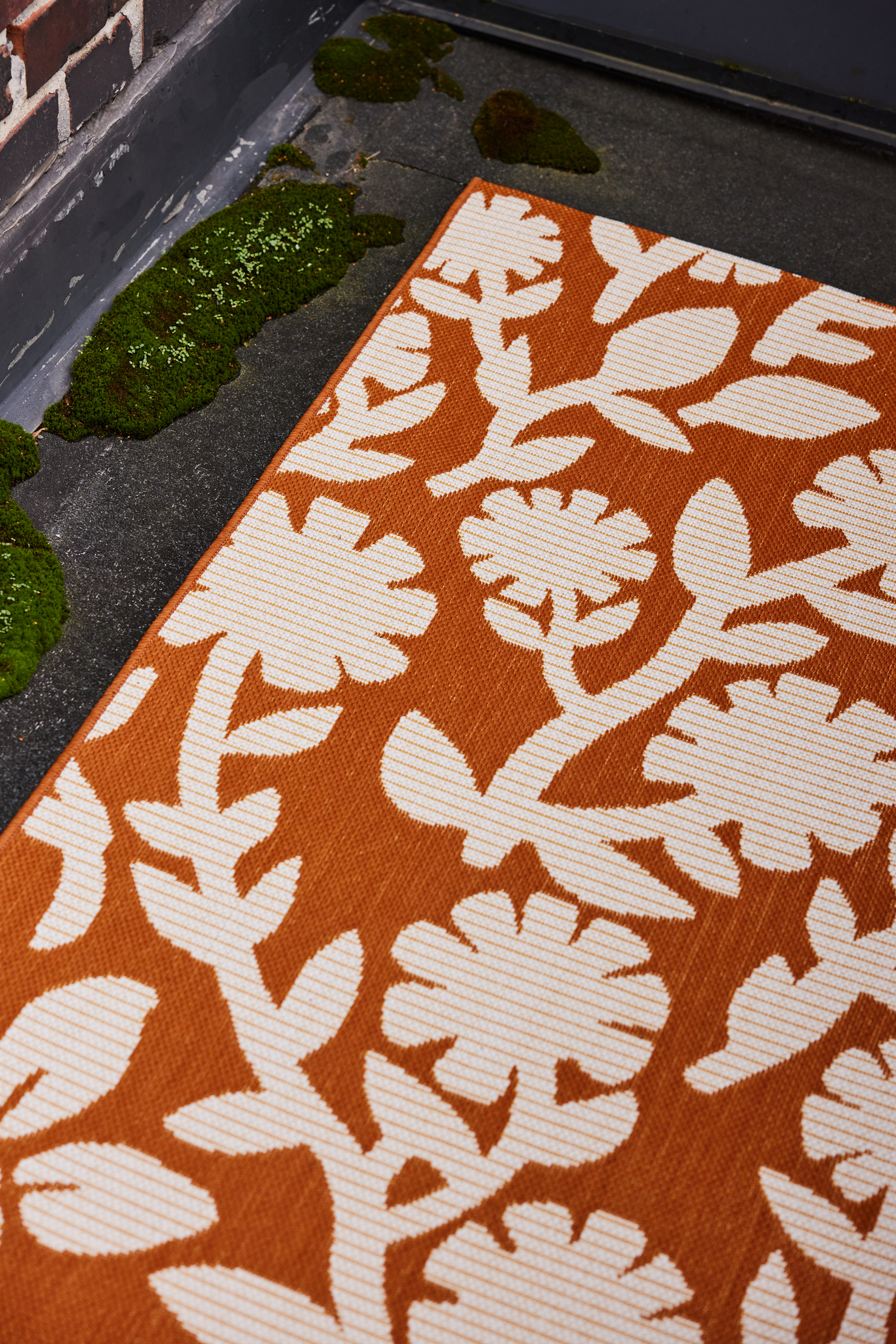 108304-3715_1; Finlayson Aster Terra / 80x250 cm