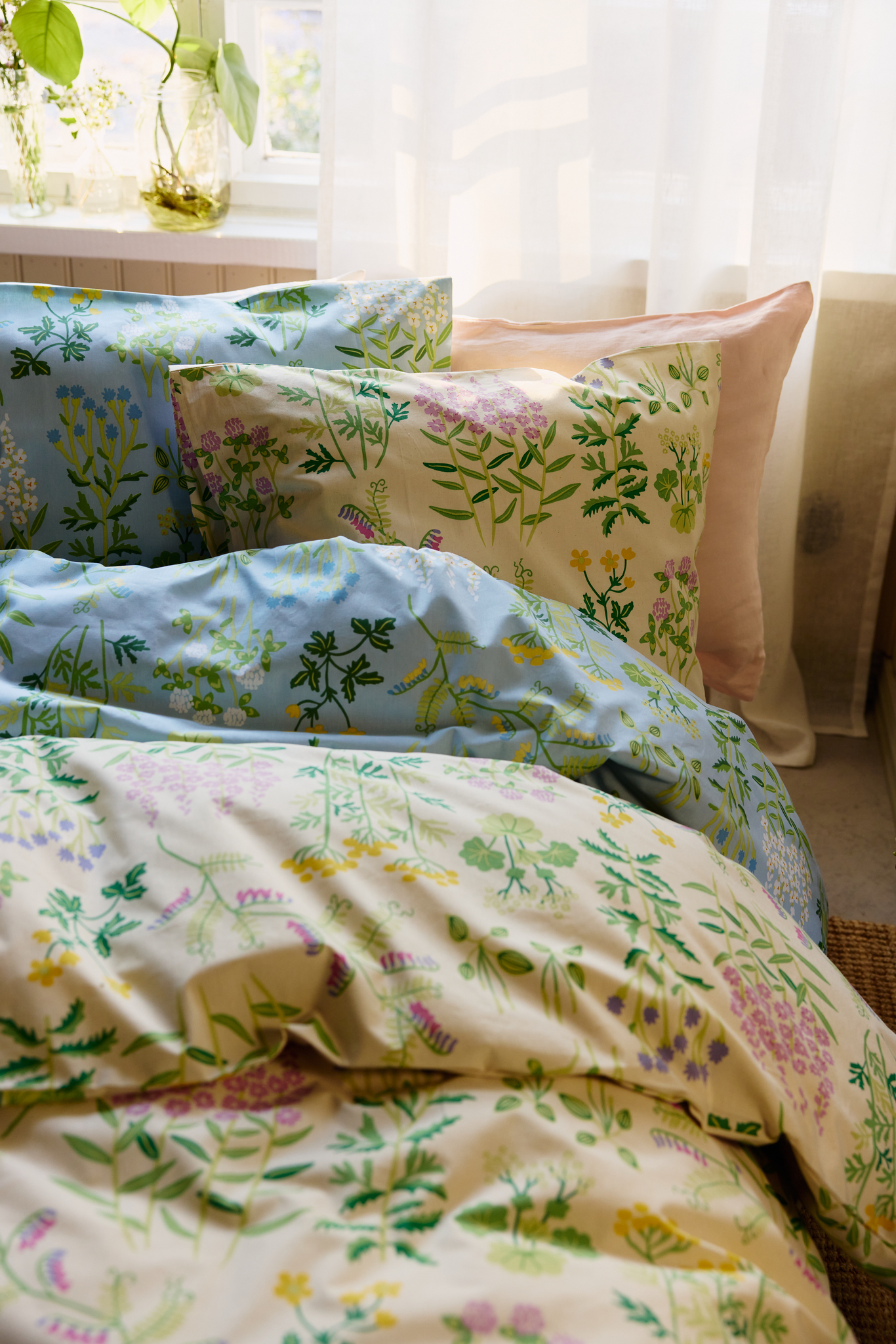 60657-5502-02-06_1; Finlayson Joutomaa Pussilakanasetti Luonnonvalkoinen / Vihreä / 150x210 + 50x60 cm