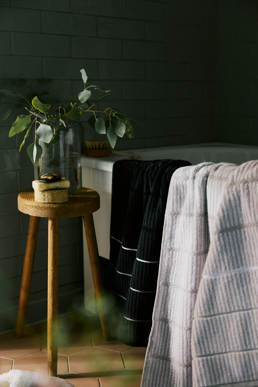 Ruoko pyyhe kylpyhuone