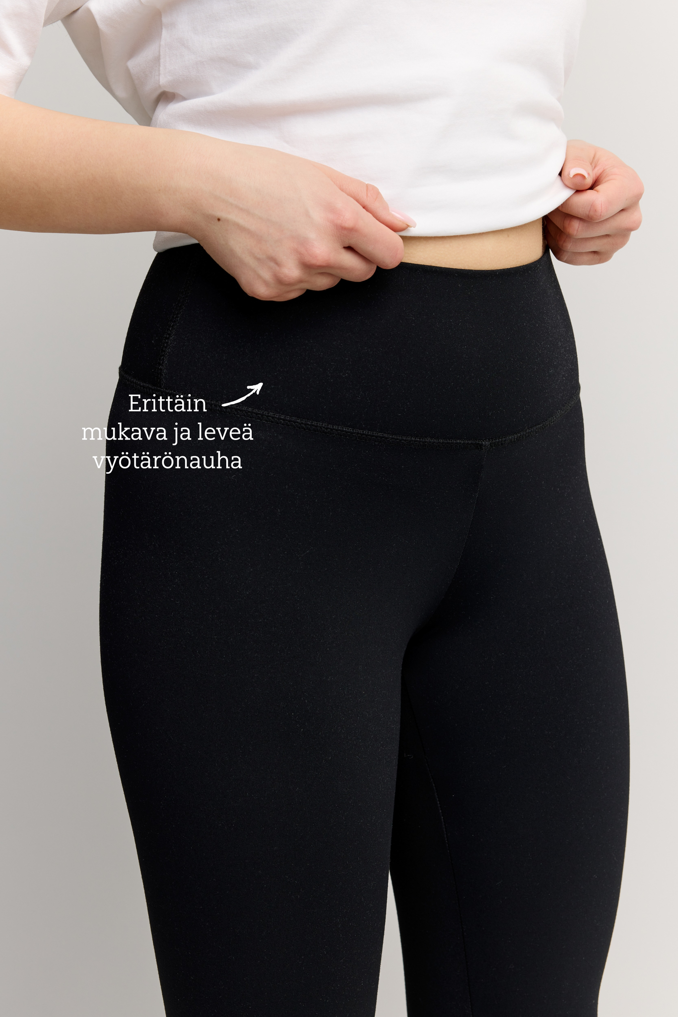 22209769006_3; 22209769005_3; 22209769004_3; 22209769003_3; 22209769002_3; 22209769001_3; Finlayson Perfect Leggingsit Musta / XS
