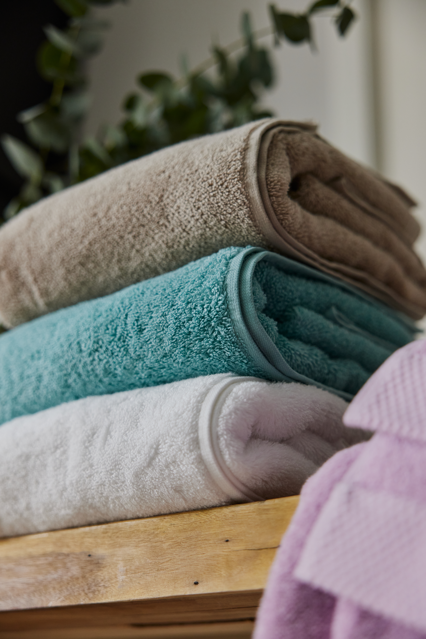 70110-0001-07-06_10; Finlayson Hali Kylpypyyhe Sinivihreä / 70x150 cm