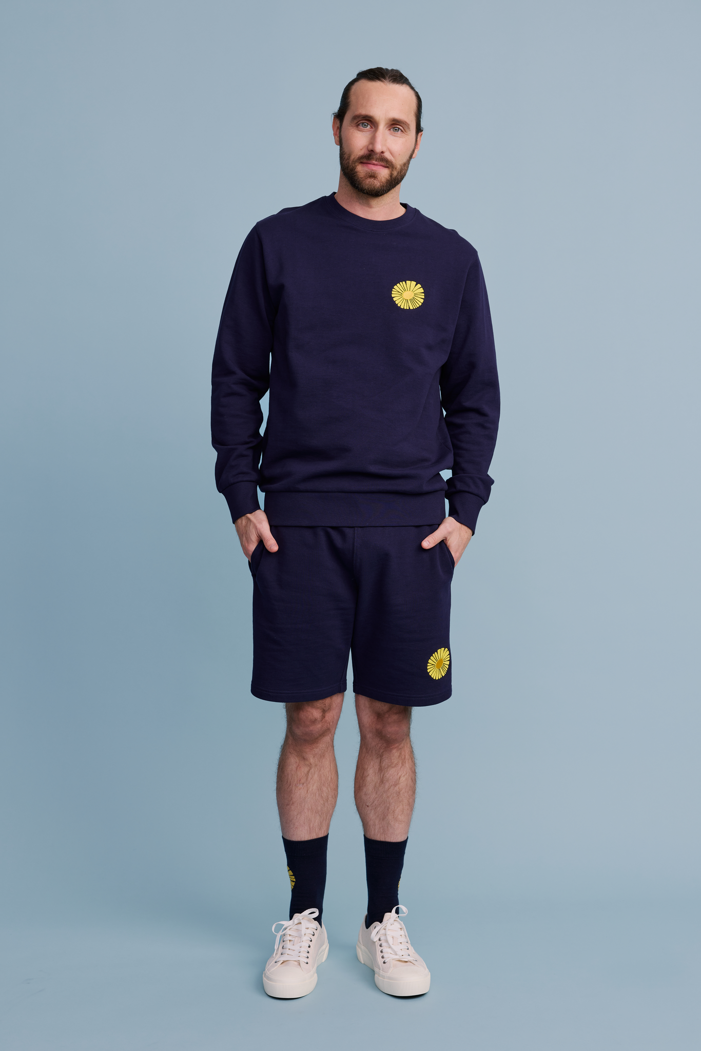22601486004_2; Finlayson Valo Collegepusero Tummansininen / XL