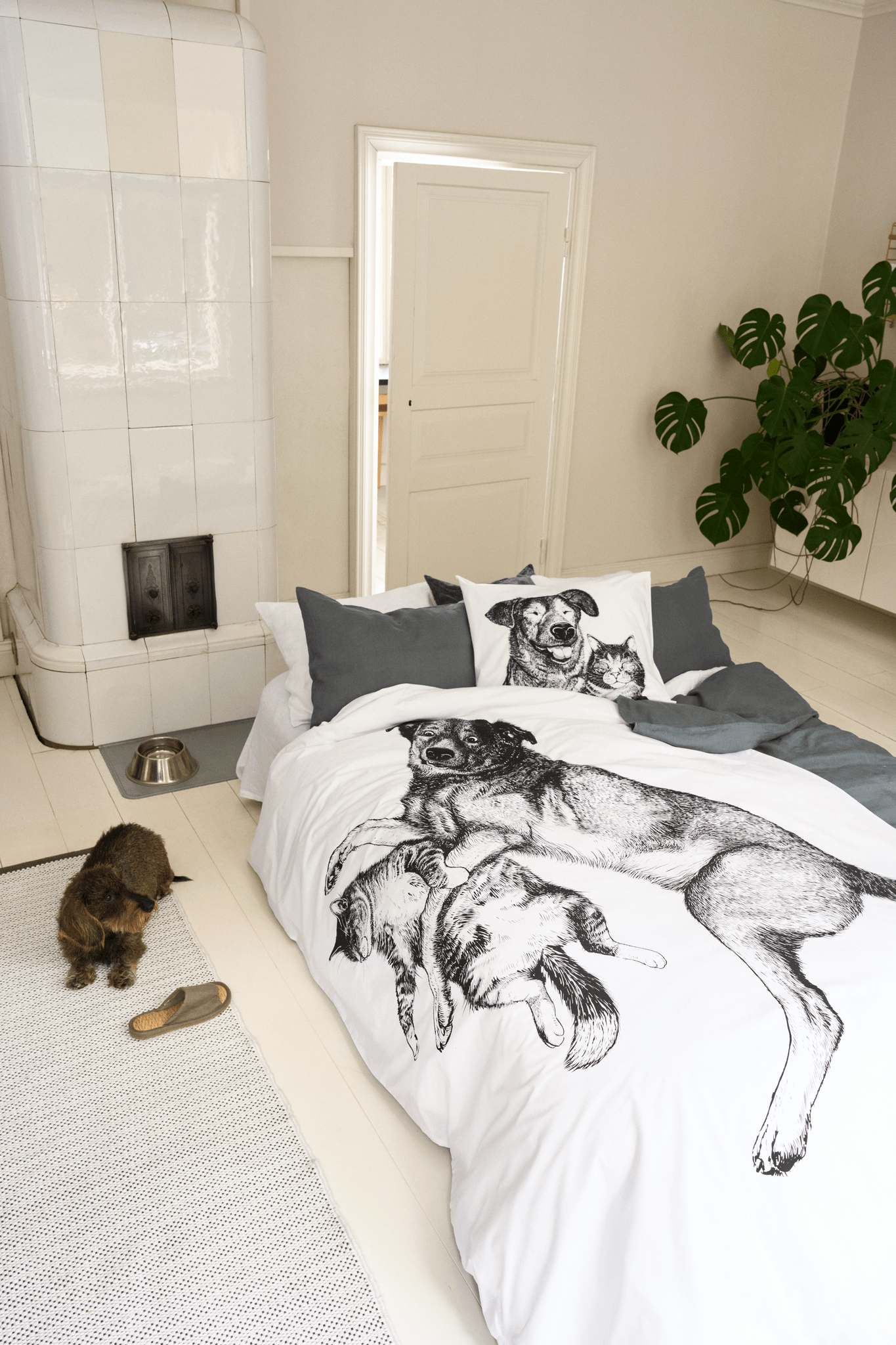 60652-5390-01-06_9; Jenna kunnas Selviytyjät pussilakanasetti