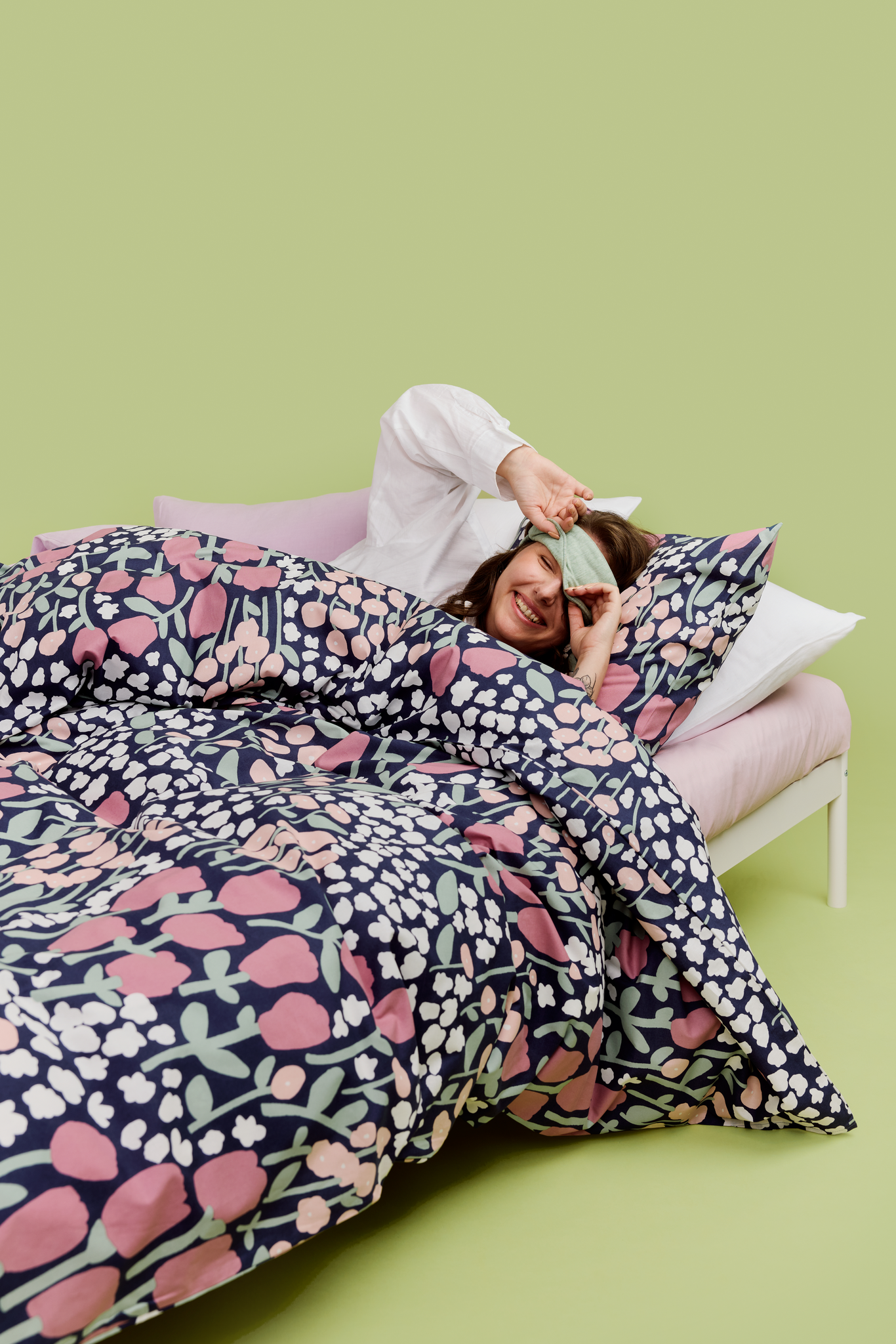 60136-5224-06-10_2; Finlayson Huiske Tyynyliina Sininen / Malva / 50x60 cm