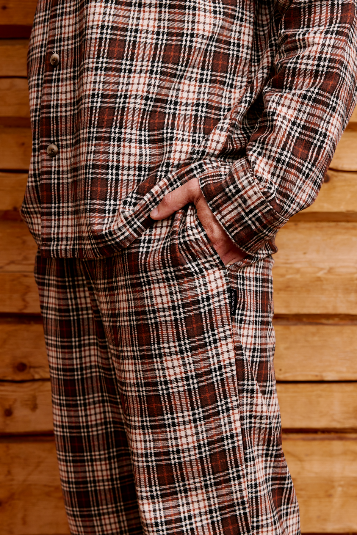 22751435004_3; 22751435003_3; 22751435002_3; 22751435001_3; Finlayson  Reino Flanellipyjama Ruskea / M 