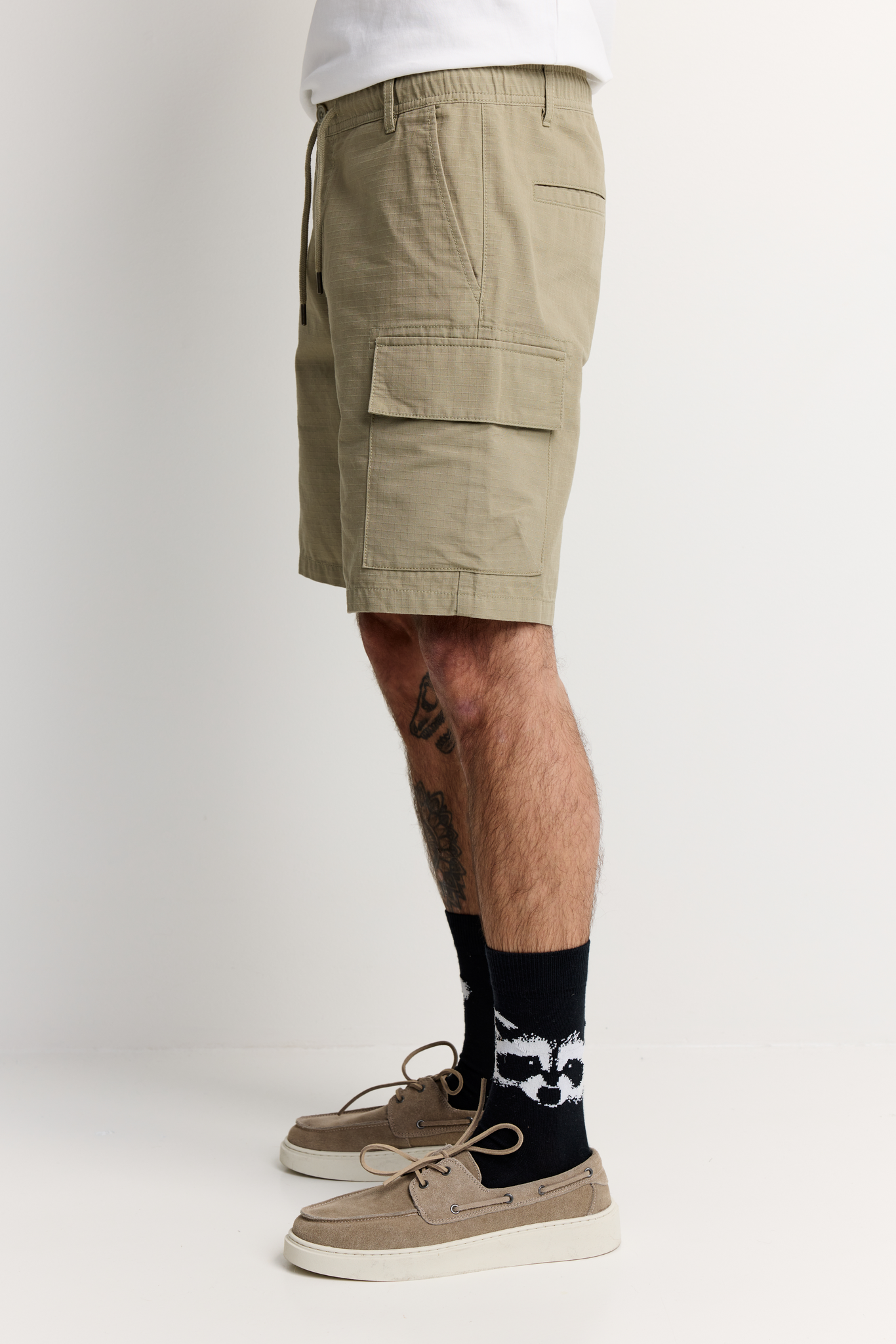 22782545001_2; 22782545002_2; 22782545003_2; 22782545004_2; 22782545005_2; Finlayson  Shortsit Oliivinvihreä / XXL 