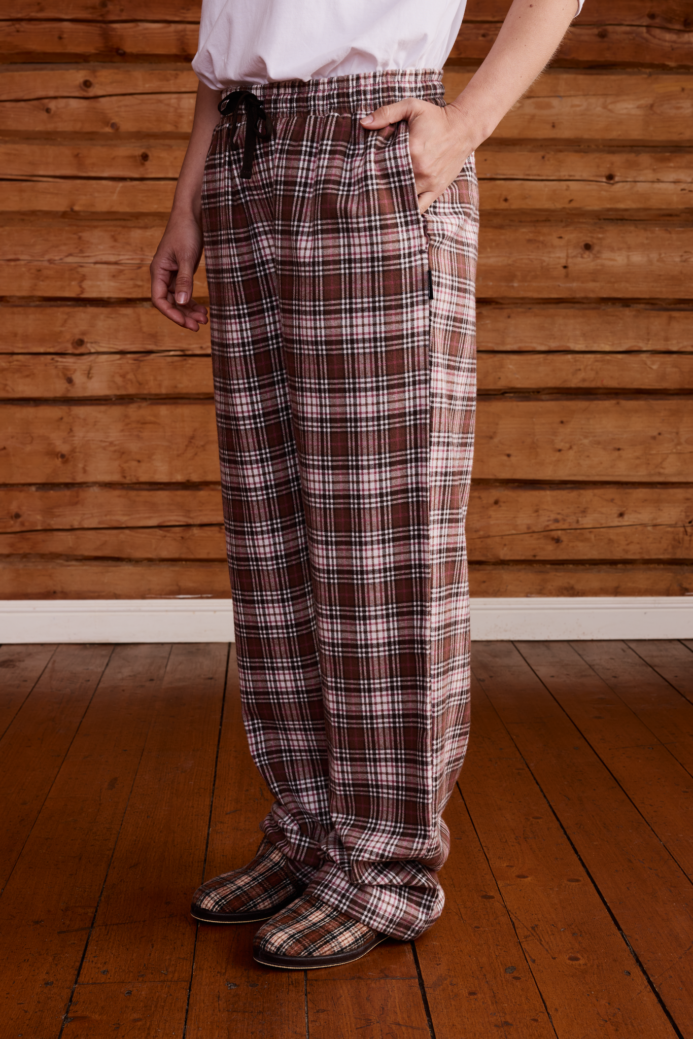 22719186003_2; Finlayson Aino Pyjamahousut Ruskea / L 