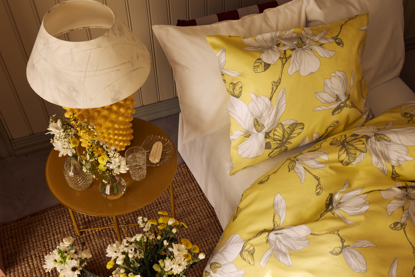 60712-4667-24-06_4; Finlayson Magnolia Satiinipussilakanasetti Vaaleakeltainen / Harmaa / 150x210 + 50x60 cm 