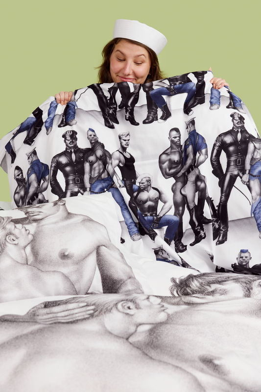 Tom of Finland Blue Squad satiinipussilakanasetti pussilakanat-pussilakanasetit