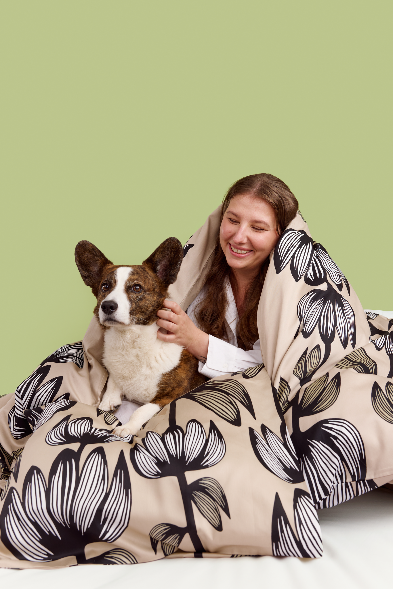 60138-4908-15-10_1; Finlayson Alma Satiinityynyliina Beige / Vihreä / 50x60 cm 