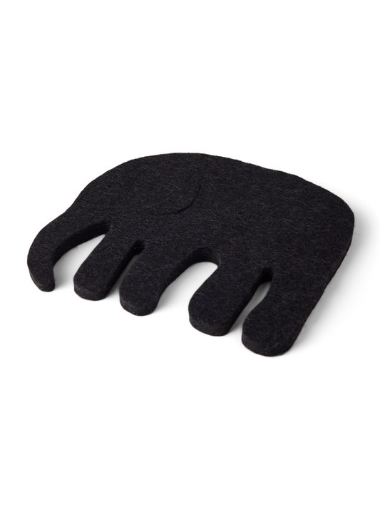 99100-4547-01-10; Finlayson Elefantti Pannunalunen Musta / 18x16 cm 