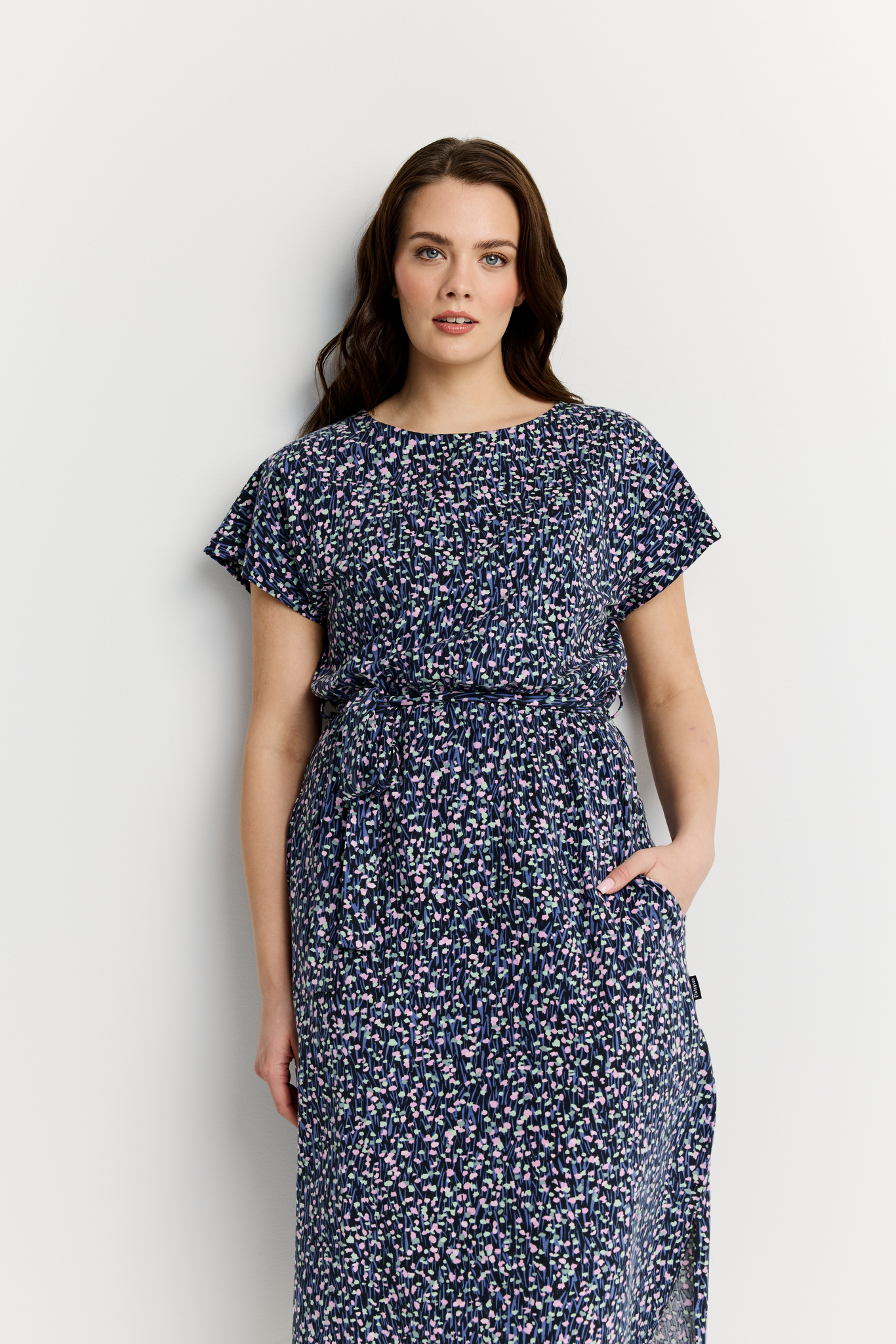 22784441001_5; Finlayson SIEVÄ Trikoomekko Malva / Musta / S 