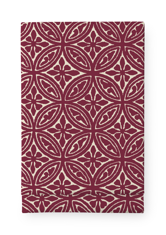 80419-4594-03-06; Finlayson Elektra Pöytäliina Viininpunainen / 145x250 cm 