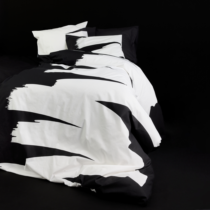 60652-4781-11-06; Finlayson Veto Pussilakanasetti Mustavalkoinen / 150x210 + 50x60 cm 