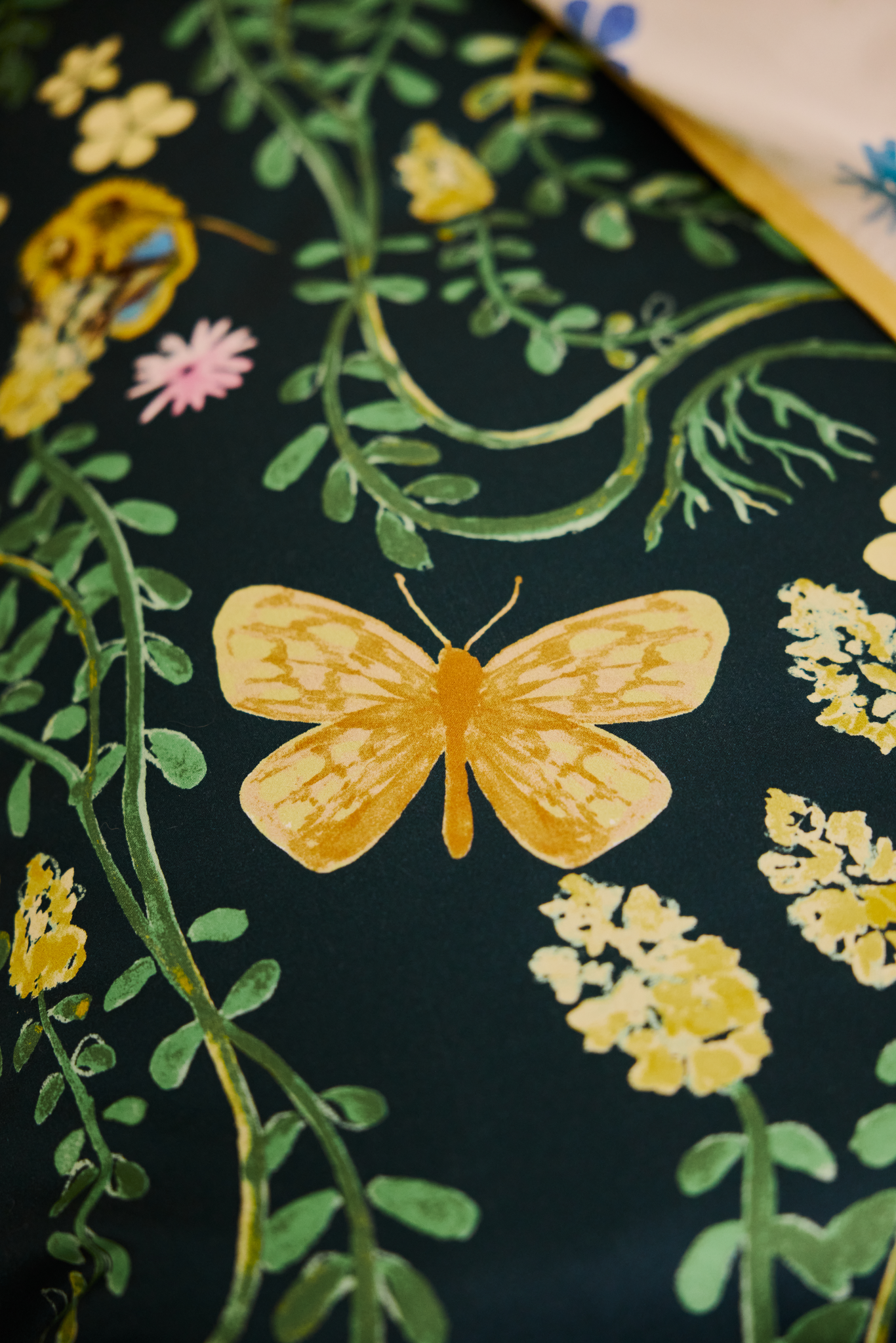 60712-5504-01-06_4; Finlayson Puutarhajuhla Satiinipussilakanasetti Petrooli / Keltainen / 150x210 + 50x60 cm 