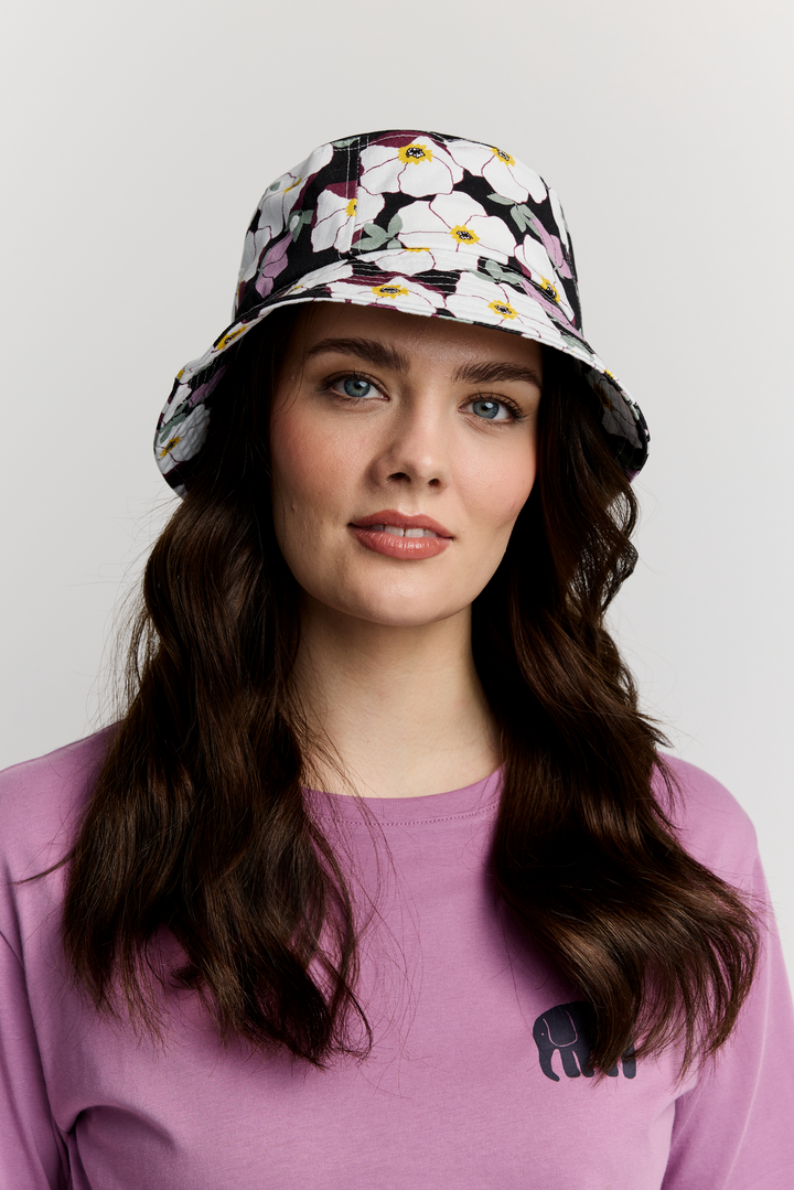 22845379; Finlayson RUUSA Lierihattu Malva / Musta / Onesize 