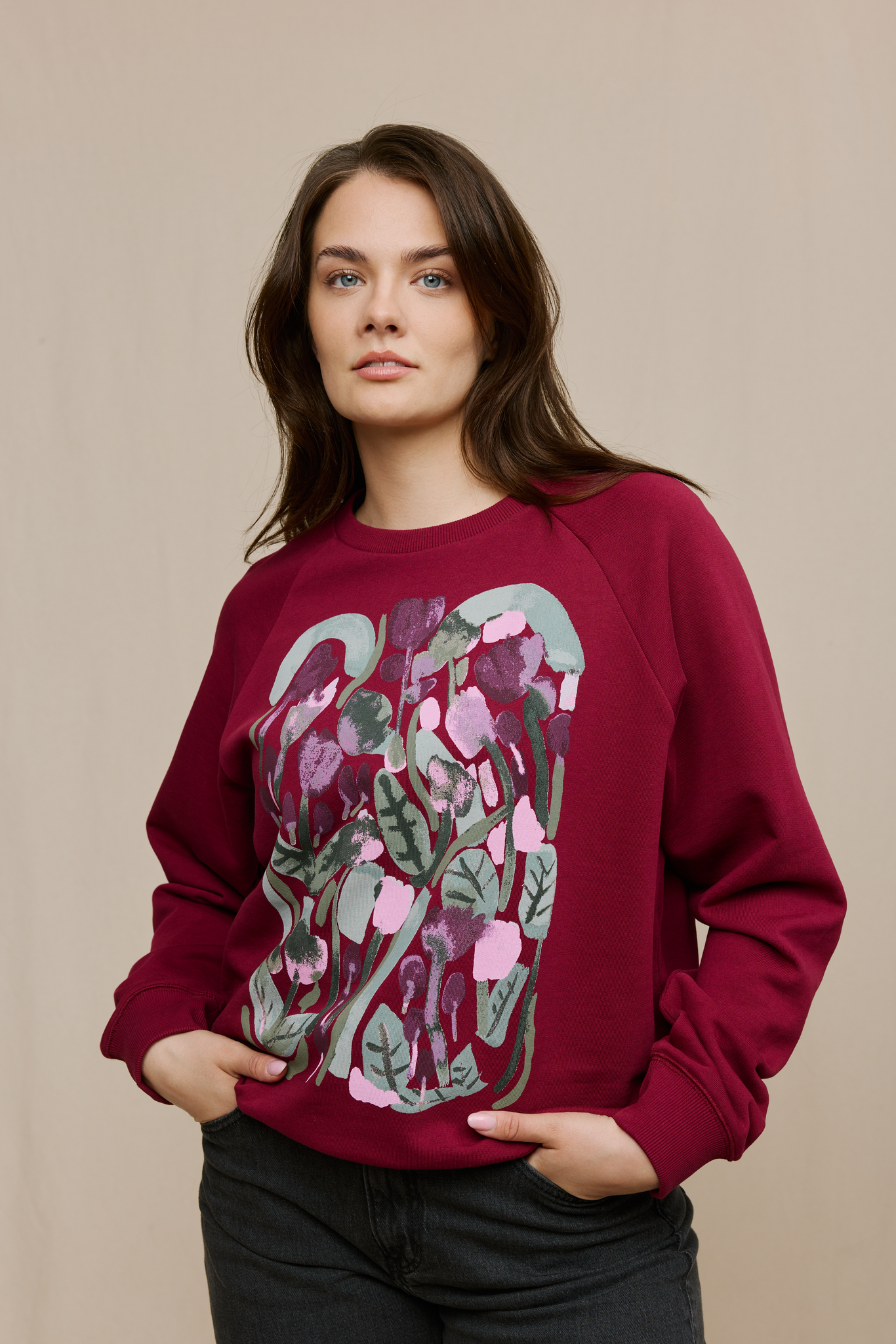 22950842005_1; 22950842004_1; 22950842003_1; 22950842002_1; Finlayson KUMPULA Collegepusero Tummanpunainen / S 
