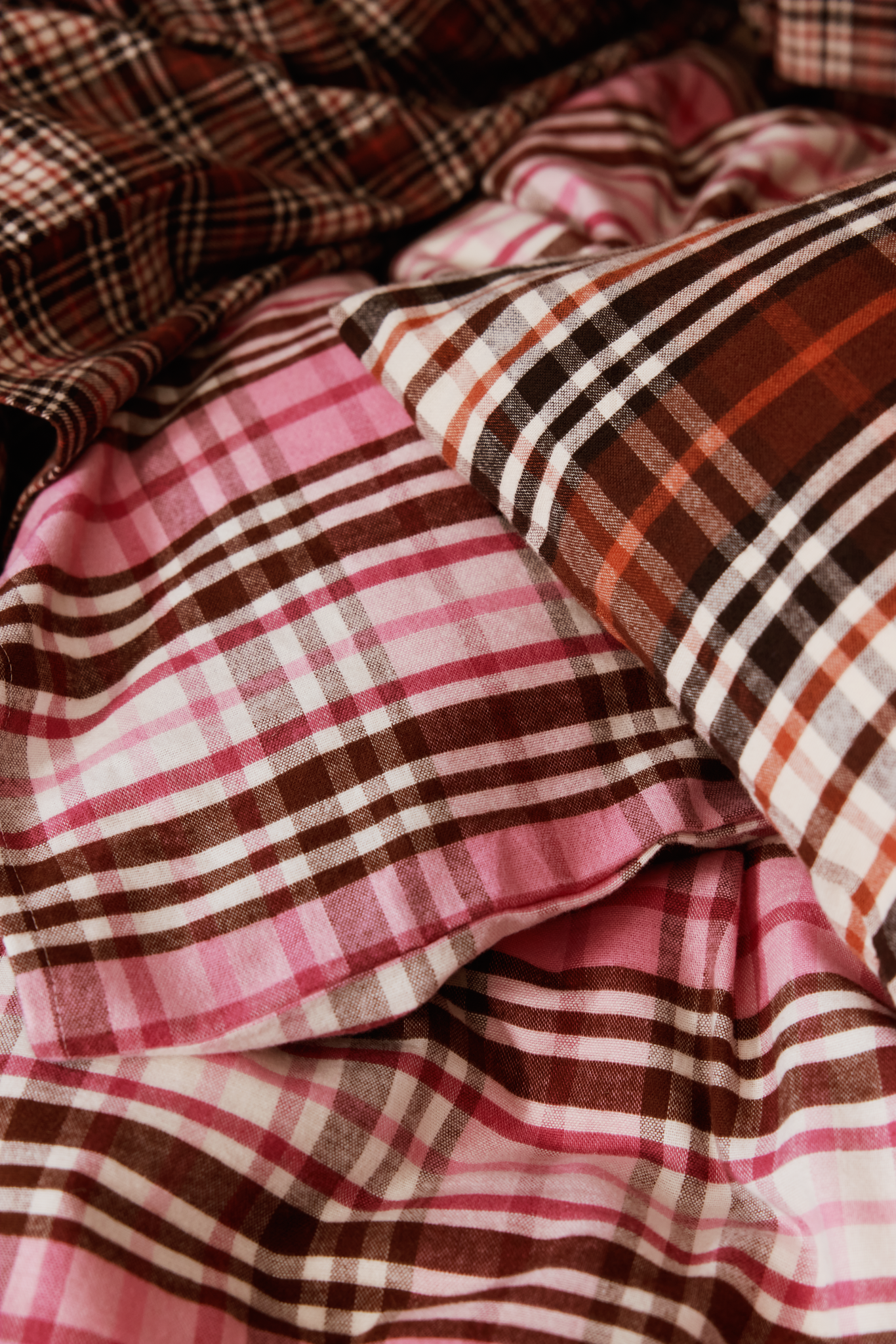 60679-1951-01-06_2; Finlayson Reino&Aino Pussilakanasetti Ruskea / 150x210 + 50x60 cm 