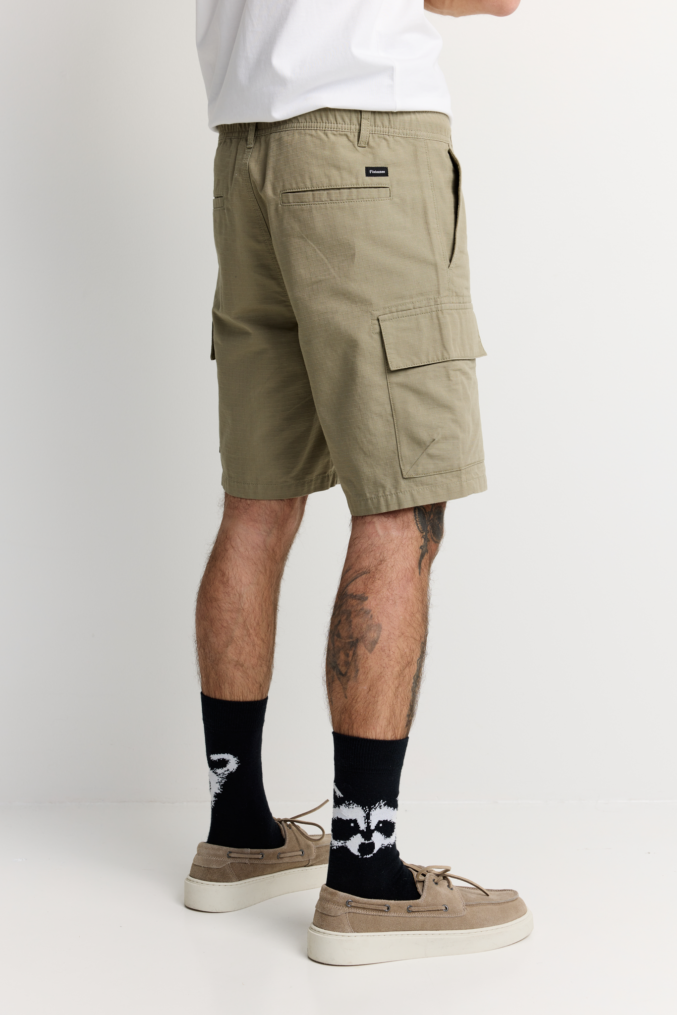 22782545001_3; 22782545002_3; 22782545003_3; 22782545004_3; 22782545005_3; Finlayson  Shortsit Oliivinvihreä / XXL 