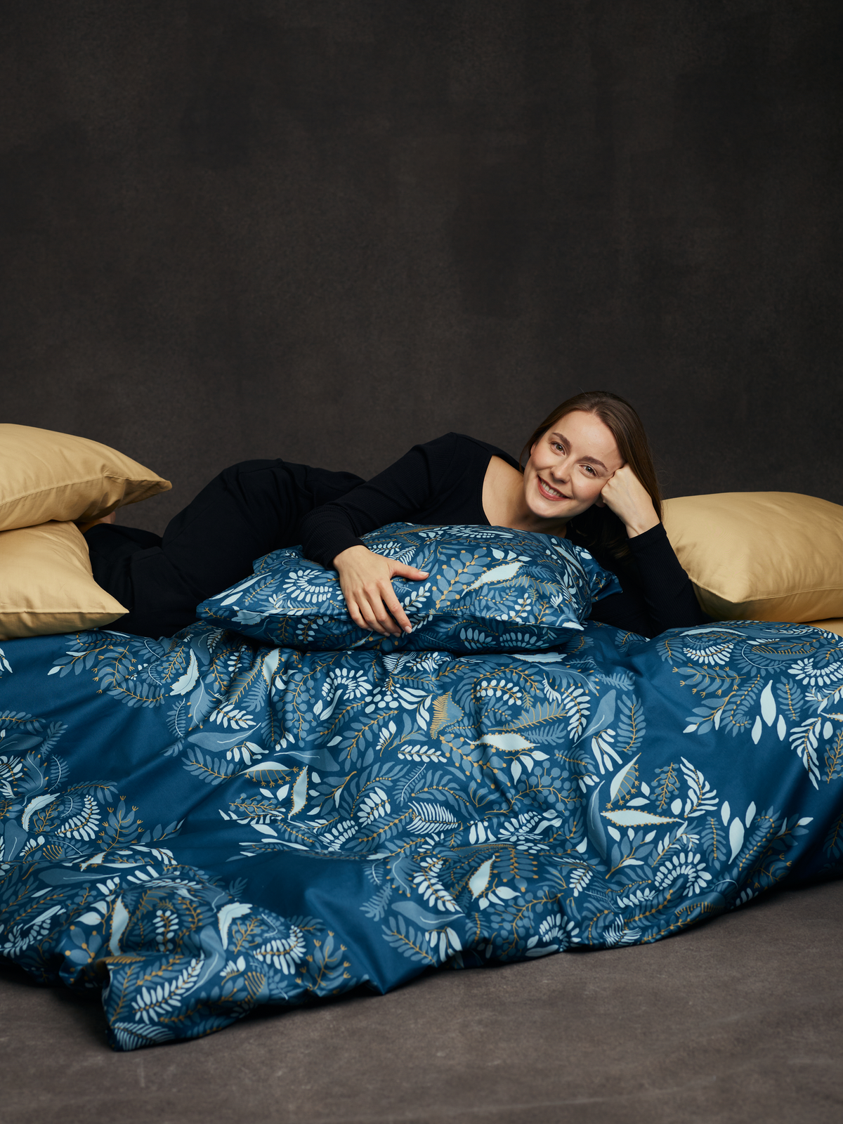 60712-5053-03-06; 60692-5053-03-05; Finlayson Pihamaa Parivuoteen satiinipussilakanasetti Petroolinsininen / 240x210 + 50x60 cm 