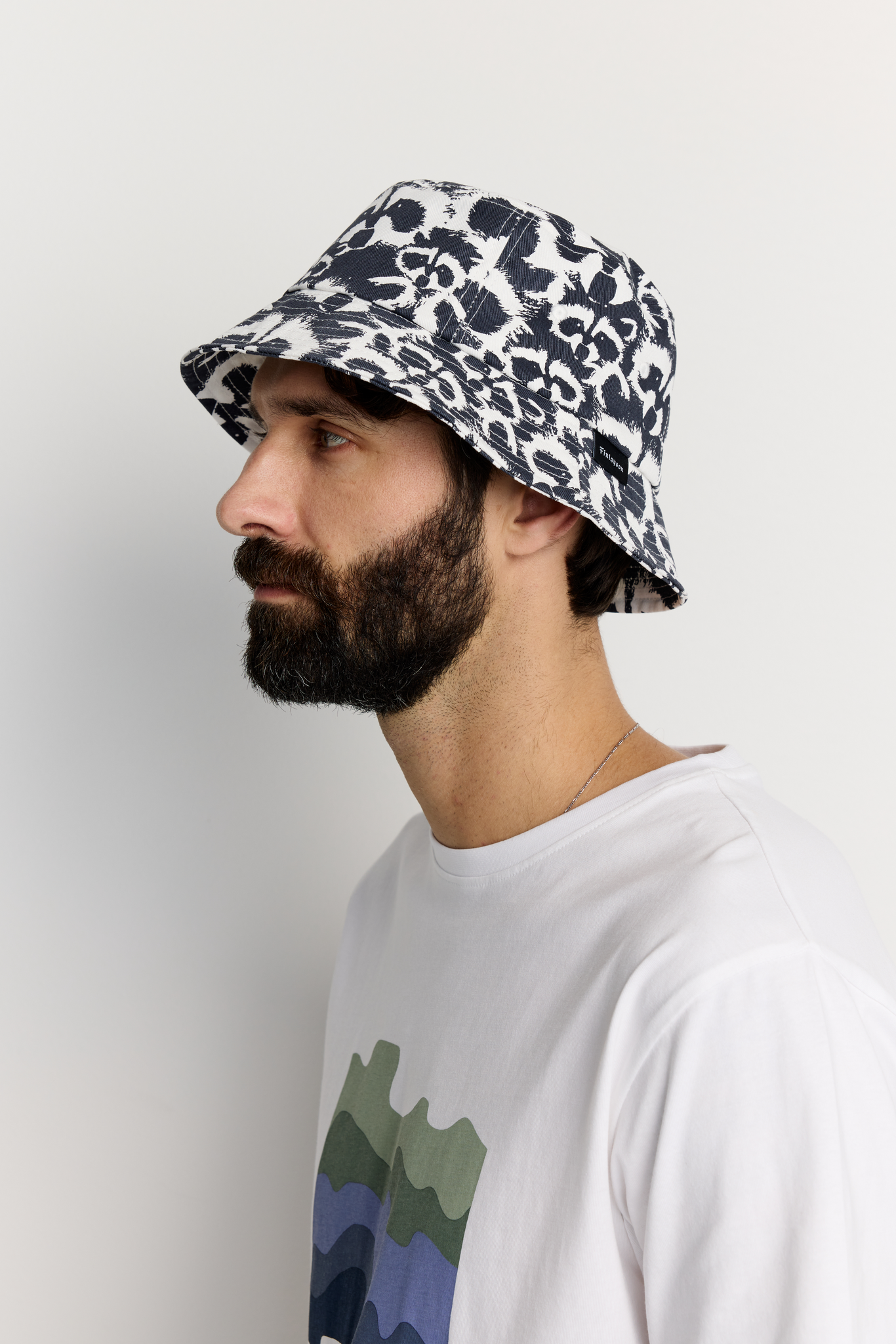 22845650001_2; 22845650002_2; Finlayson PESUE Kalastajahattu Musta / L/XL 