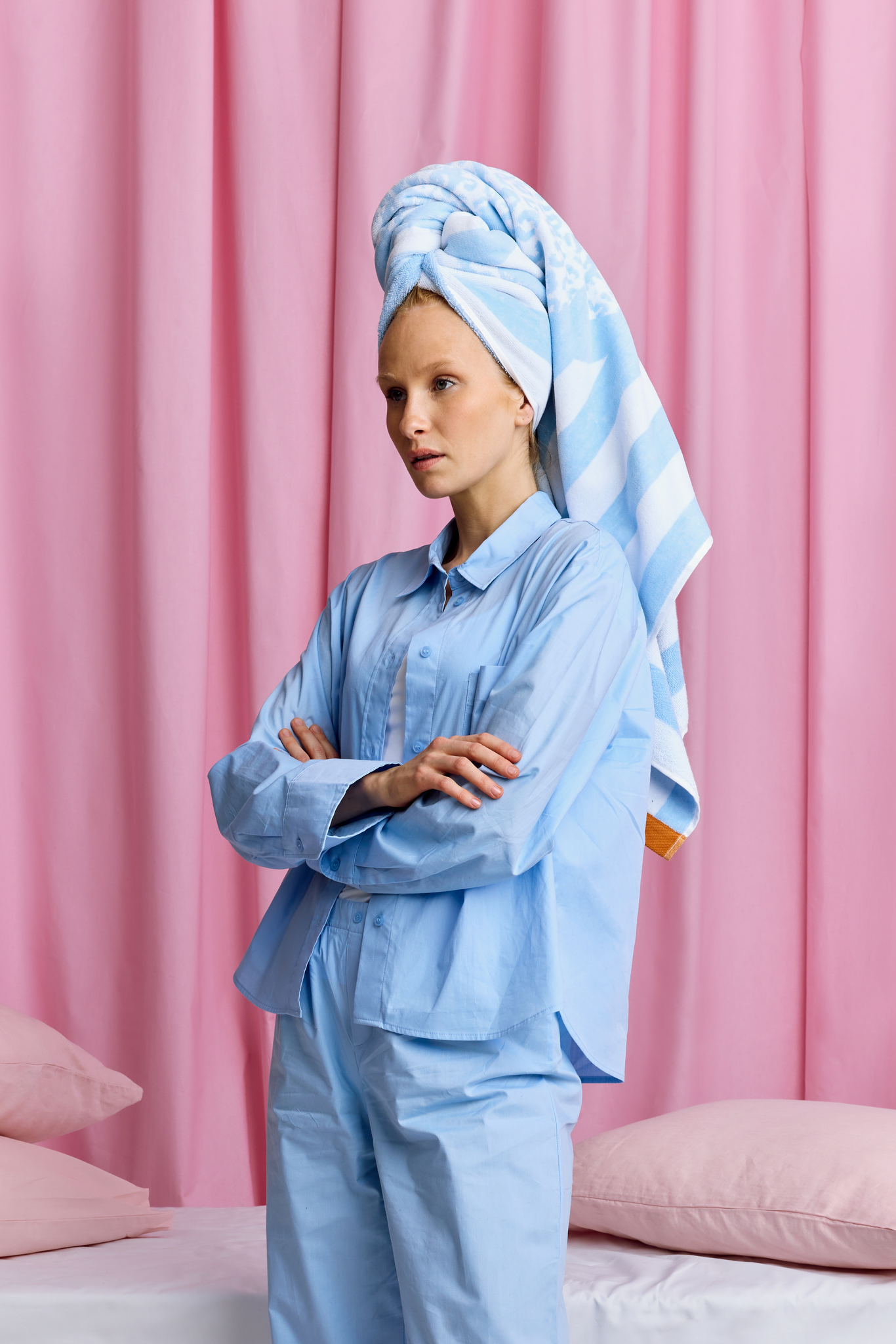 70036-5519-01-06_2; Finlayson Anything is possible Kylpypyyhe Vaaleansininen / 80x160 cm 