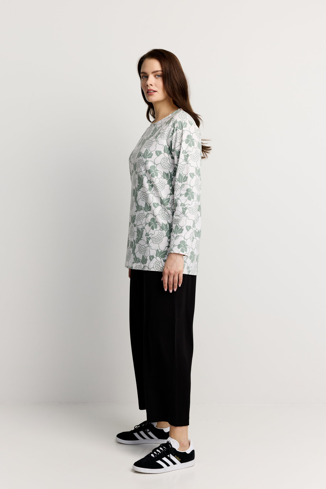 22784443005_3; 22784443004_3; 22784443003_3; 22784443002_3; 22784443001_3; Finlayson ANNUKKA Trikootunika Vaalea salvianvihreä / S 