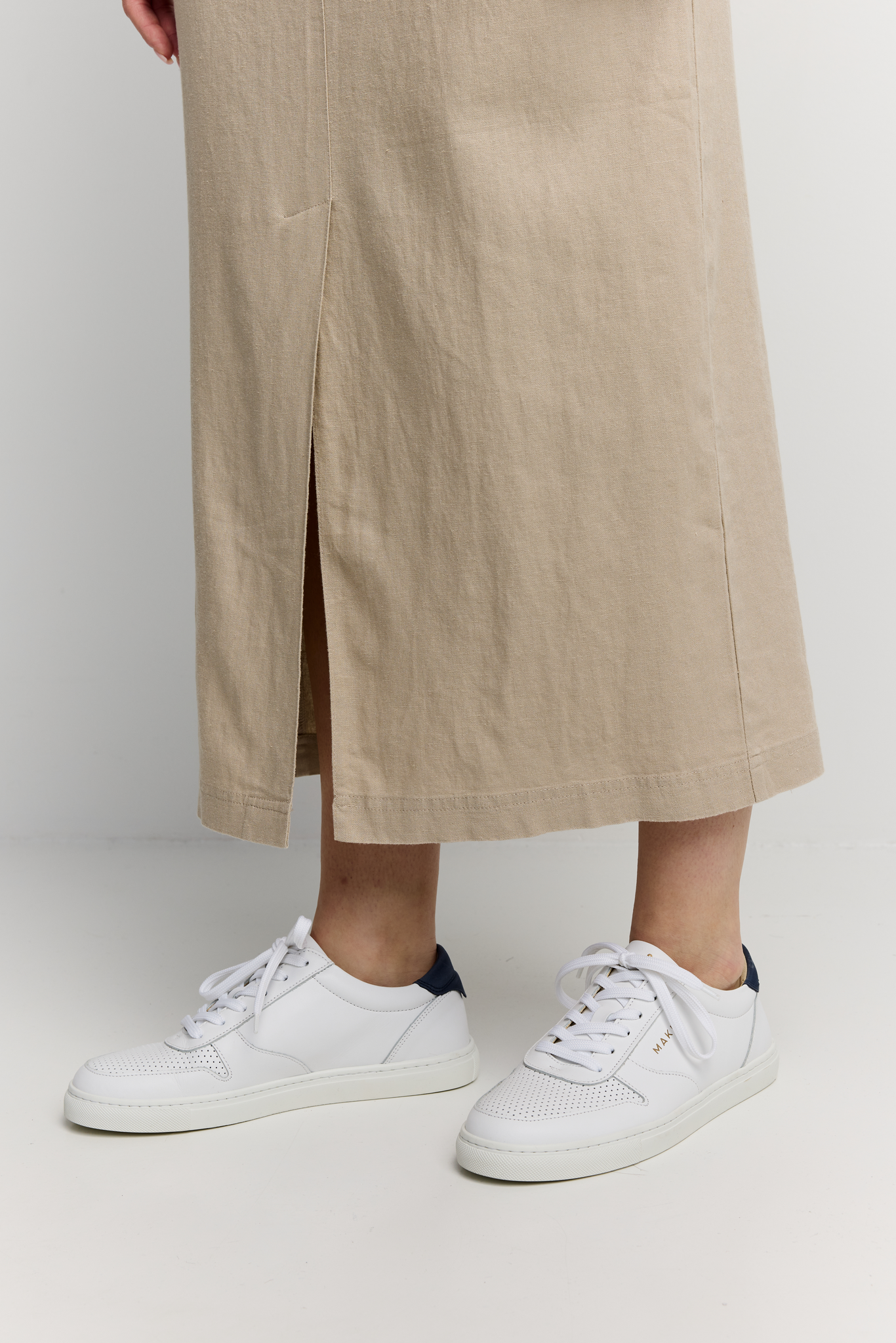 22782473006_5; 22782473005_5; 22782473004_5; 22782473003_5; 22782473002_5; 22782473001_5; Finlayson  Hame Vaalea khaki / 36 