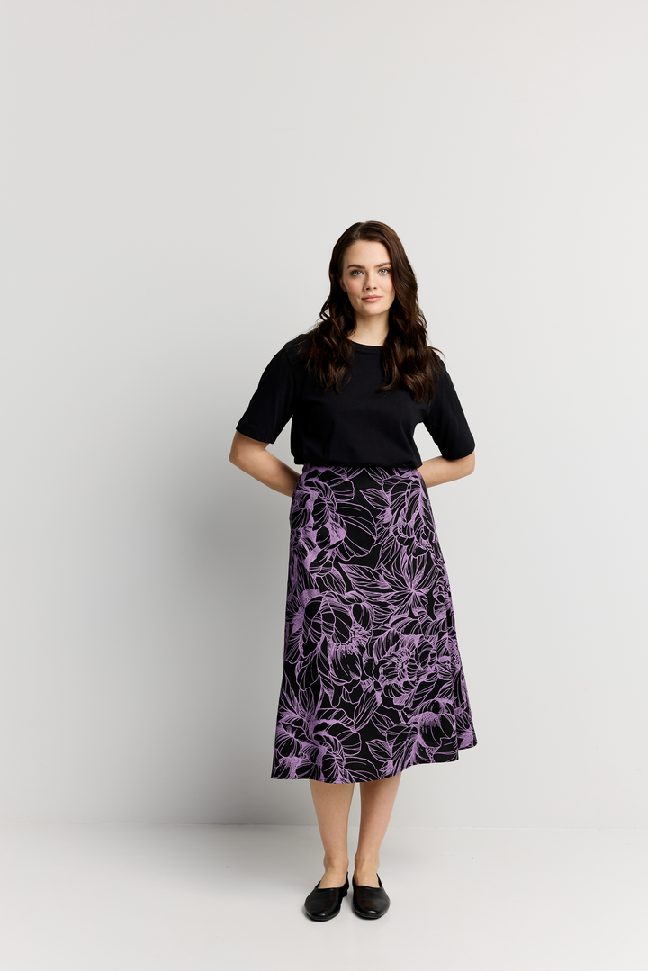 FW71001-941-S; Finlayson Pioni Hame Musta / Malva / S 