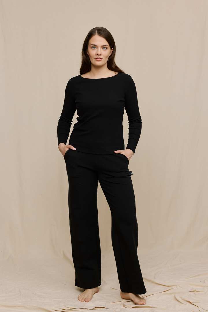 FW17001-999-S; Finlayson Alda Loungehousut Musta / S 