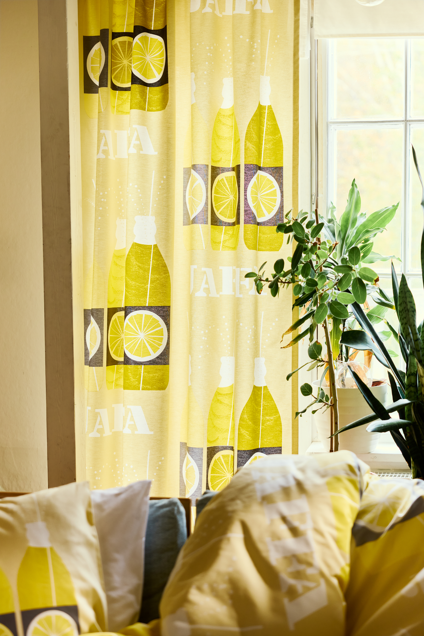 106794-2100_1; Finlayson Jaffa Curtains Keltainen / 140x250 cm 