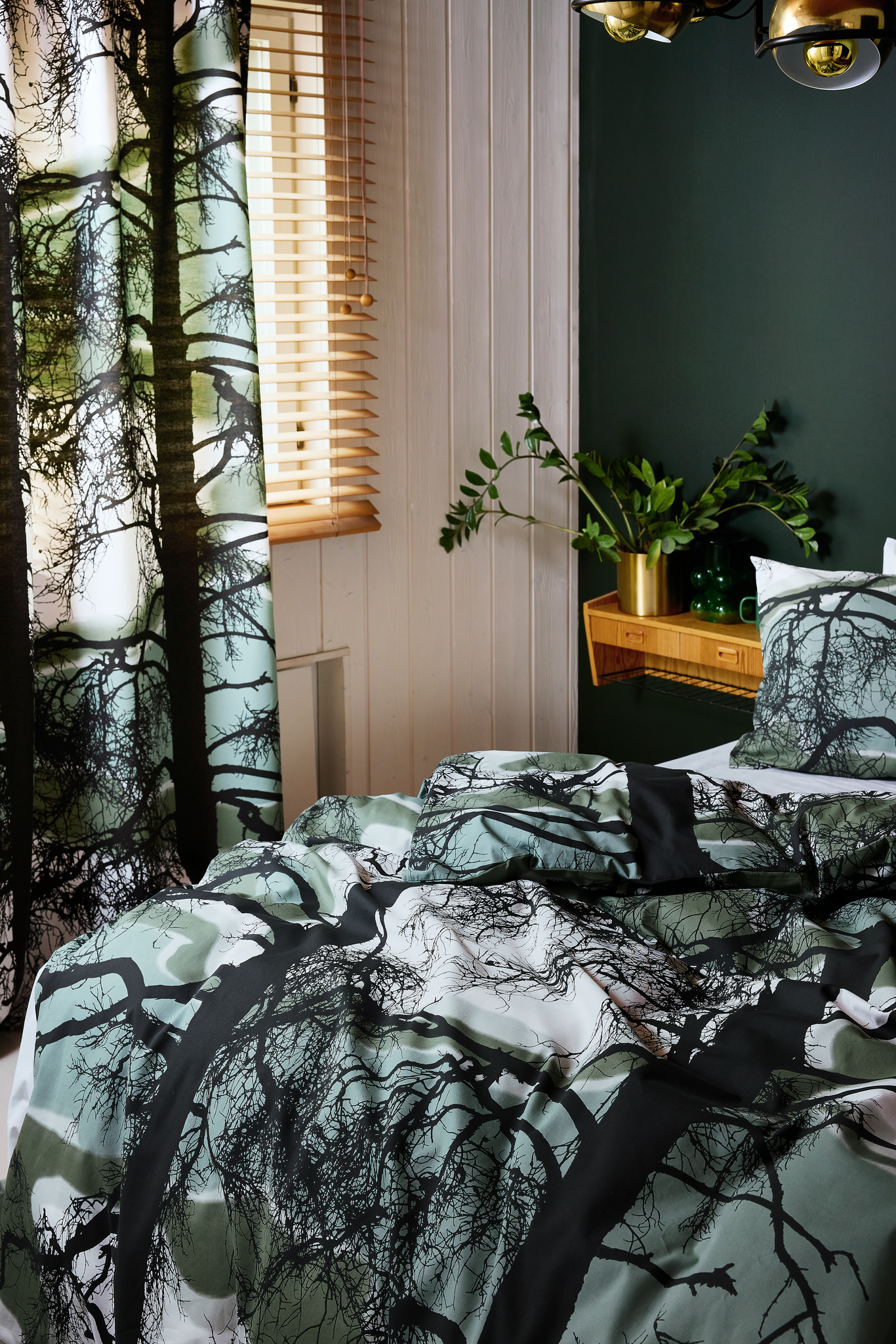 108107-7100_2; Finlayson Kelohonka  Mintunvihreä / 140x250 cm 