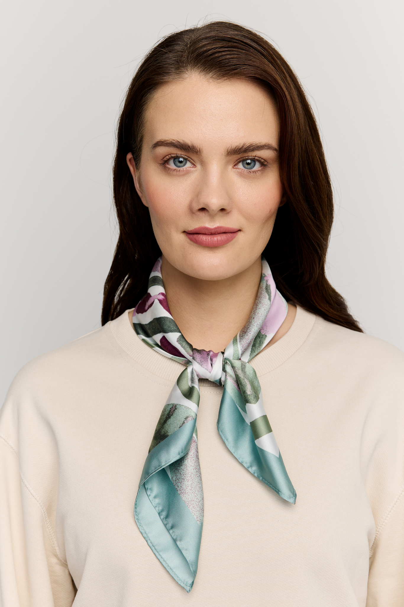 22845387_2; Finlayson KUMPULA Huivi Malva / Vihreä / Onesize 