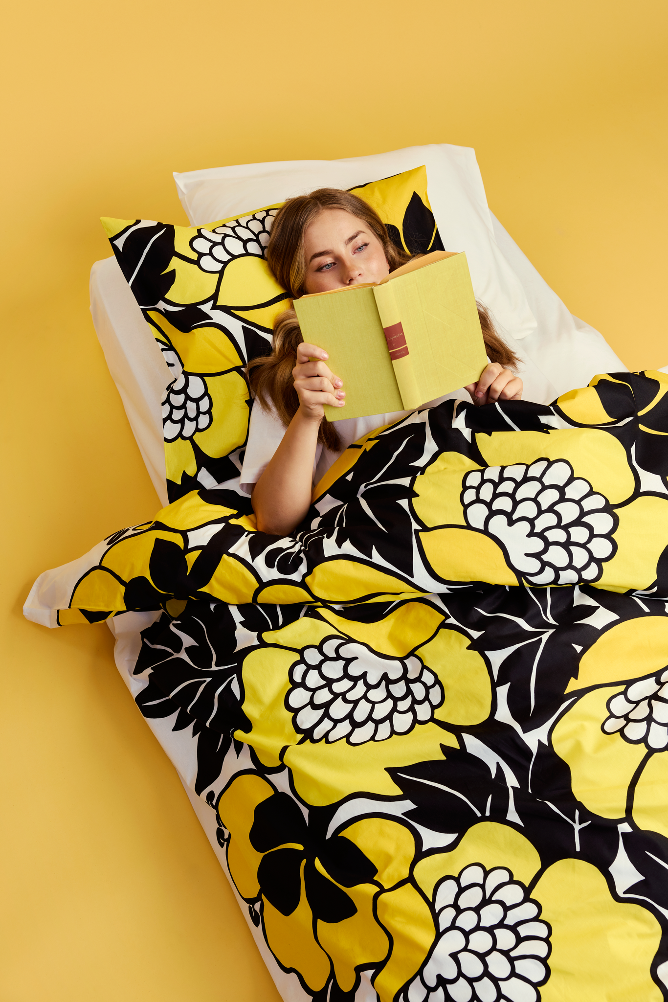 60682-5174-02-05; 60652-5161-02-06; Finlayson Annukka Pussilakanasetti Keltainen / 150x210 + 50x60 cm 