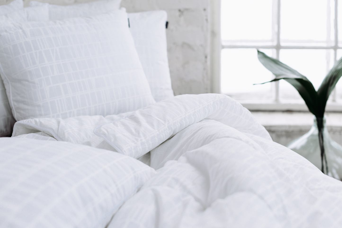 40514-3435-01-04_2; Finlayson Coronna Peitto Valkoinen / 150x200 cm 