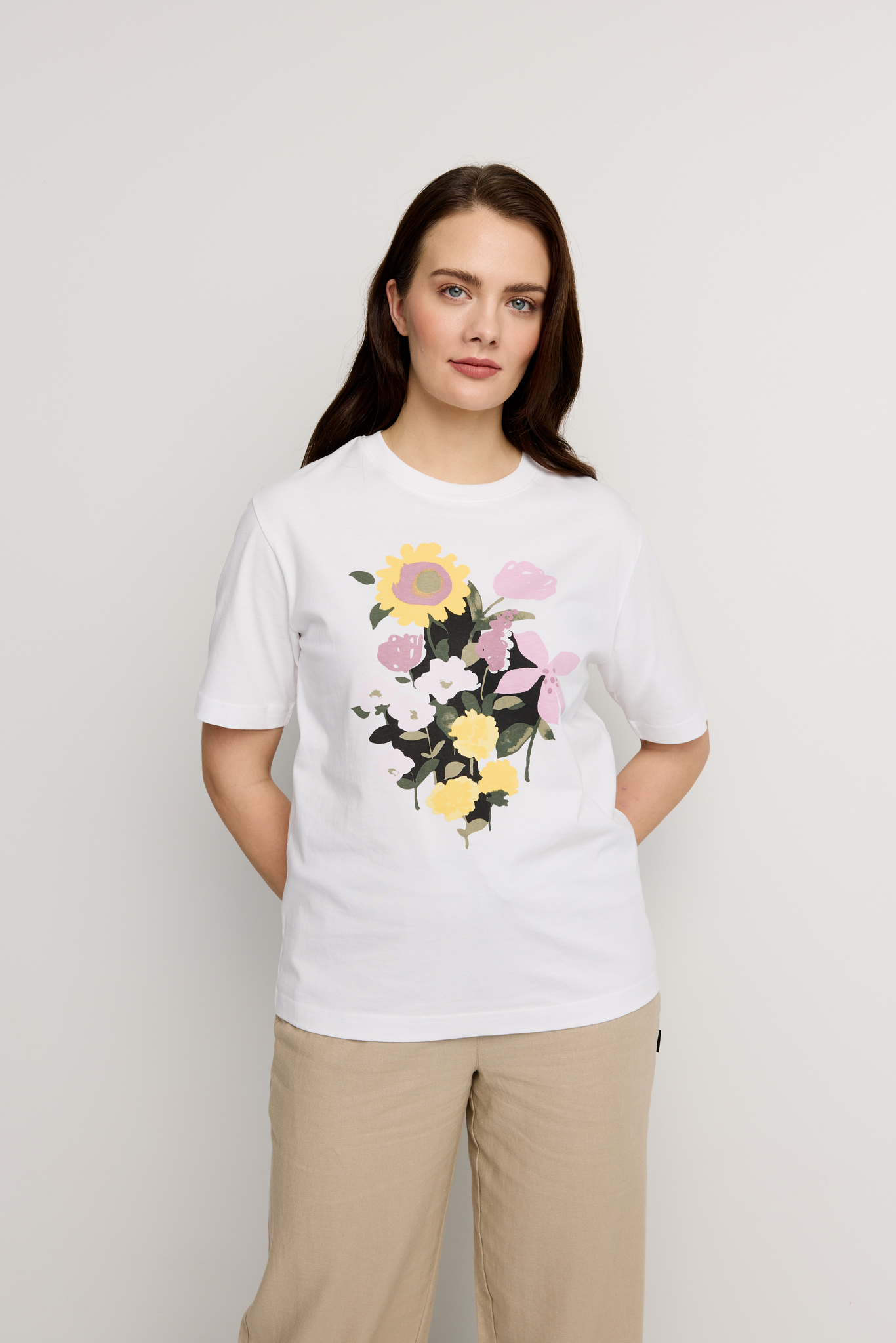 22784440002_1; Finlayson IHANA T-Paita Valkoinen / M 