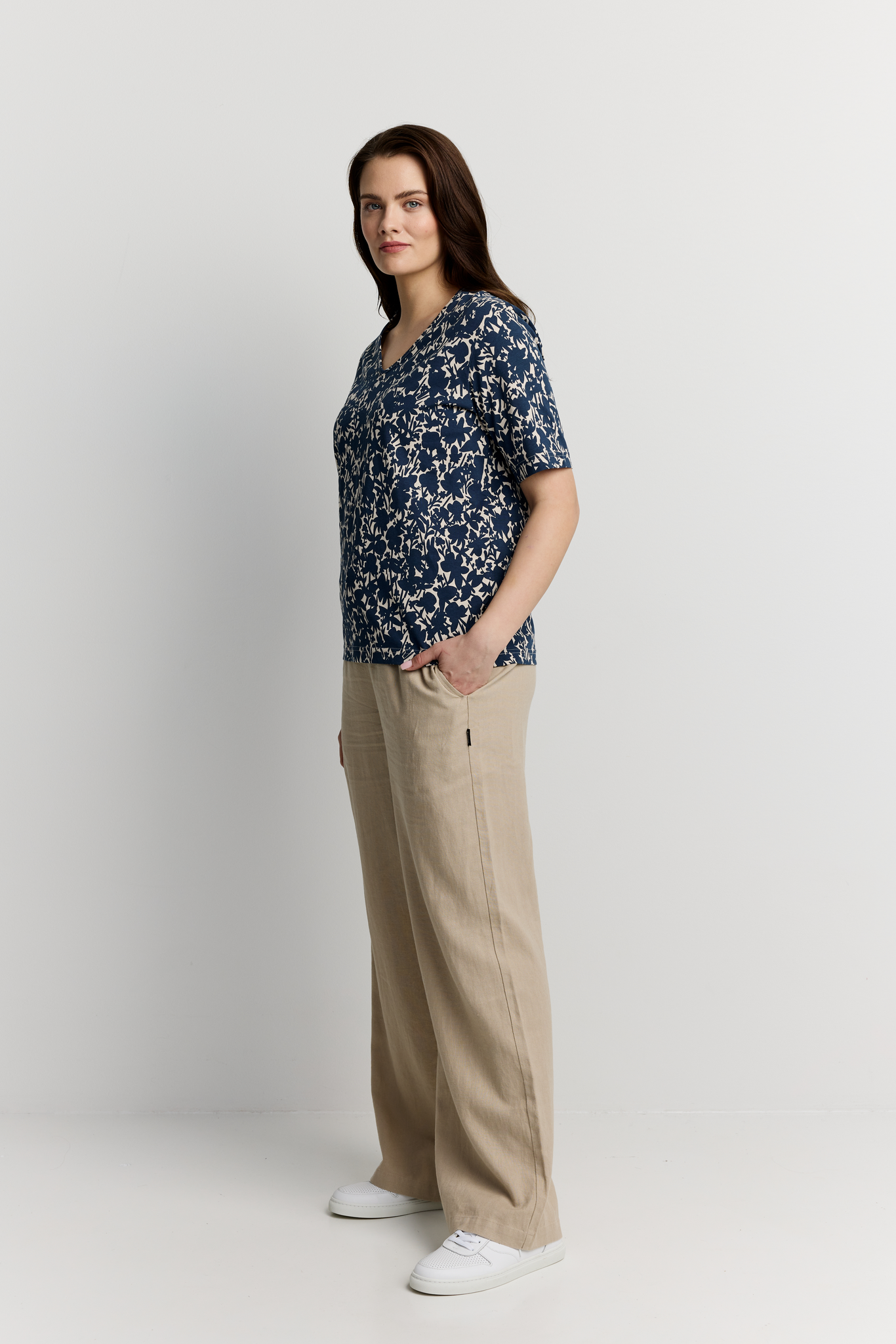 22784446002_3; Finlayson KATVEESSA T-Paita Tummansininen / Luonnonvalkoinen / M 