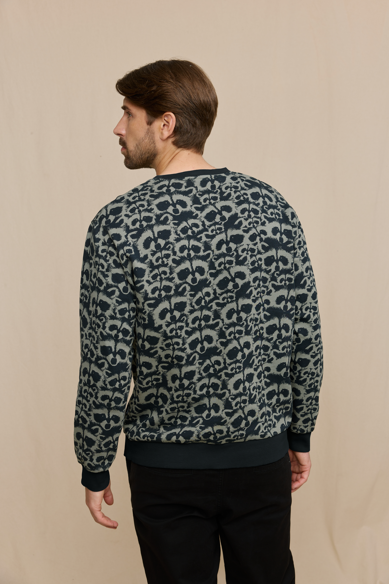 22952634001_3; Finlayson PESUE Collegepusero Tummanvihreä / S 