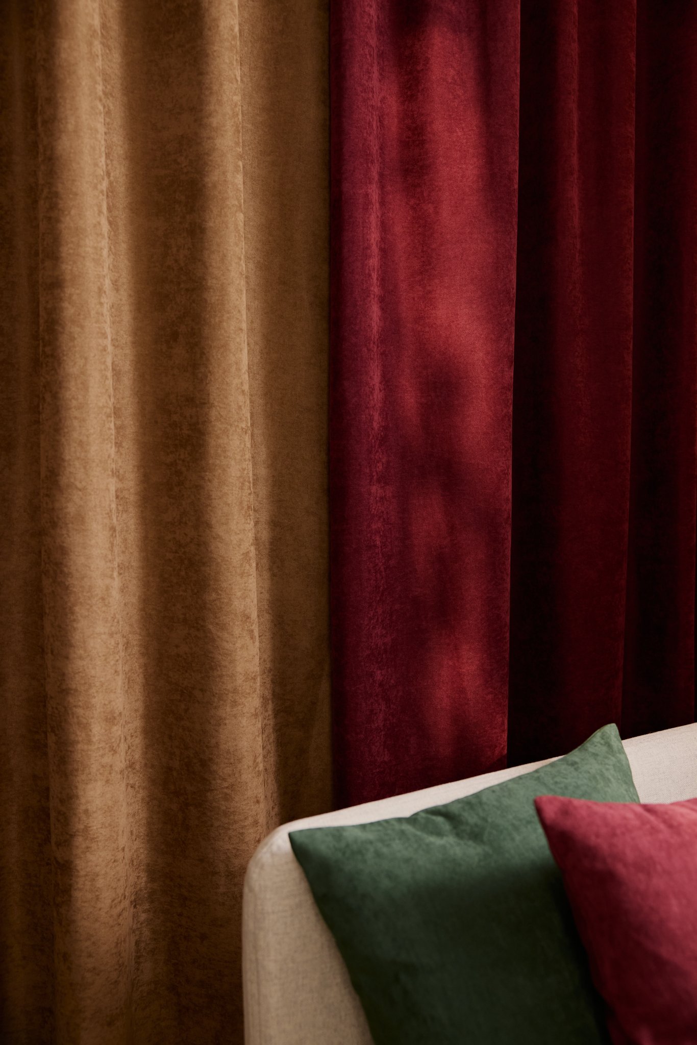 101140-4900_1; Finlayson  Curtains Burgundy / 140x250 cm 