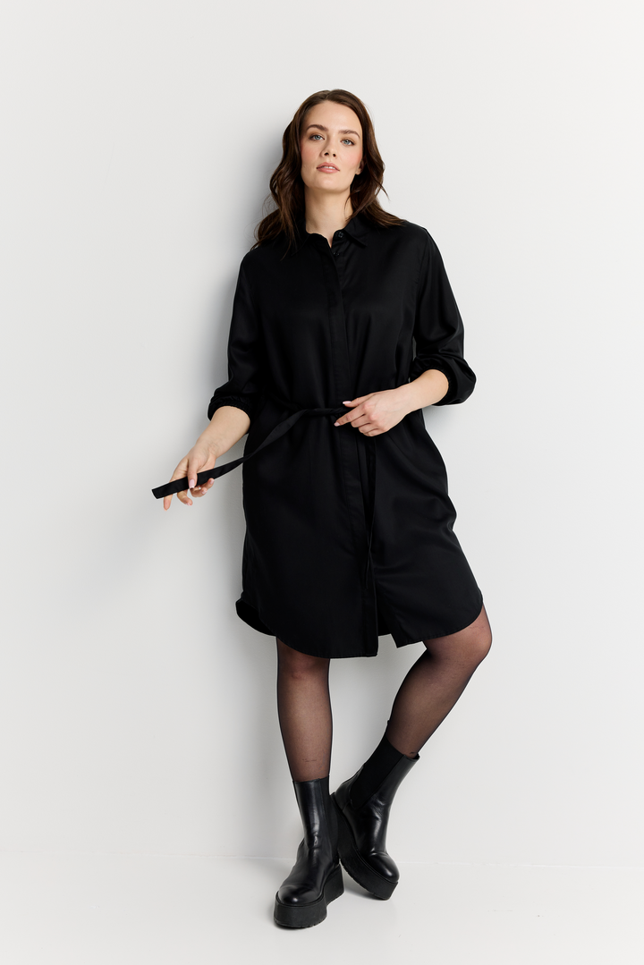 FW75002-999-M; Finlayson  Paitamekko Musta / M 