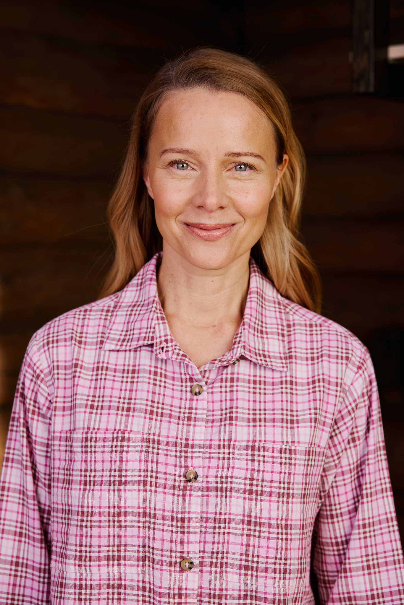 22869404005_4; 22869404004_4; 22869404003_4; 22869404002_4; 22869404001_4; Finlayson Aino Kauluspaita Pinkki / S 