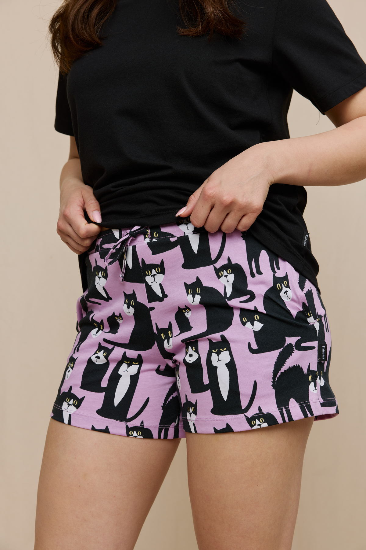 FW10005-439-XL_2; Finlayson Spot the Dog Pyjama Malva / Musta / XL 