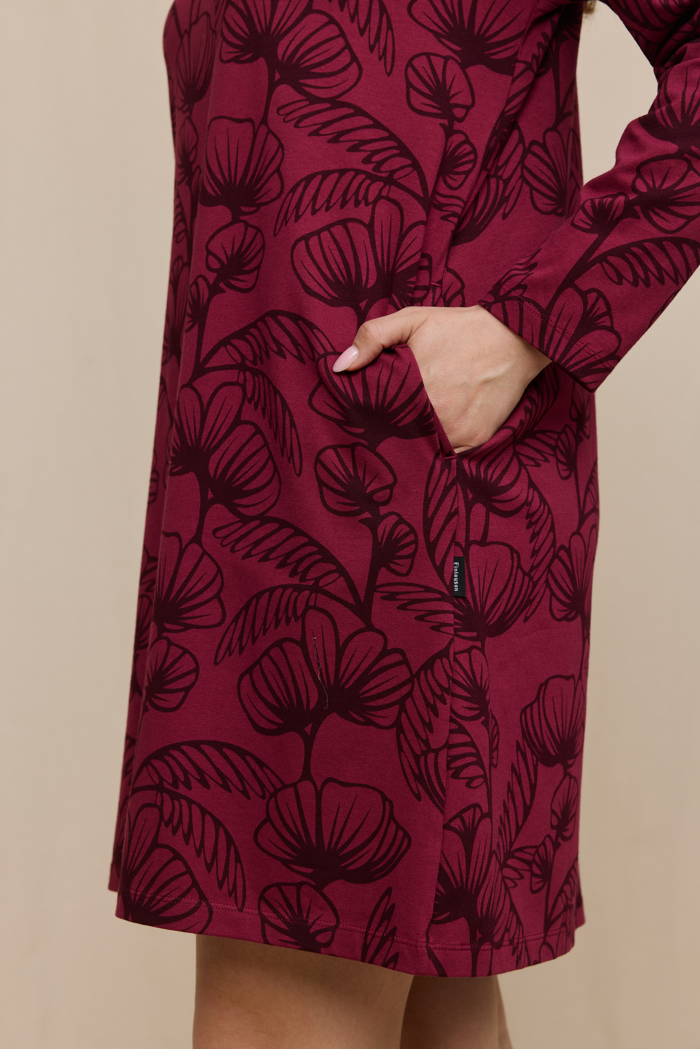 FW15008-471-L_4; Finlayson Deco Yöpaita Punainen / L 