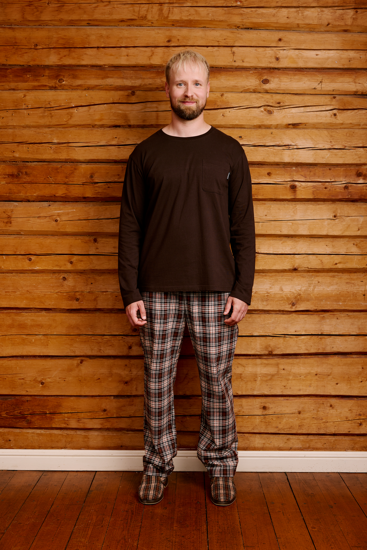 23074368005; 23074368004; 23074368003; 23074368002; 23074368001; Finlayson REINO Pyjama Ruskea / S 