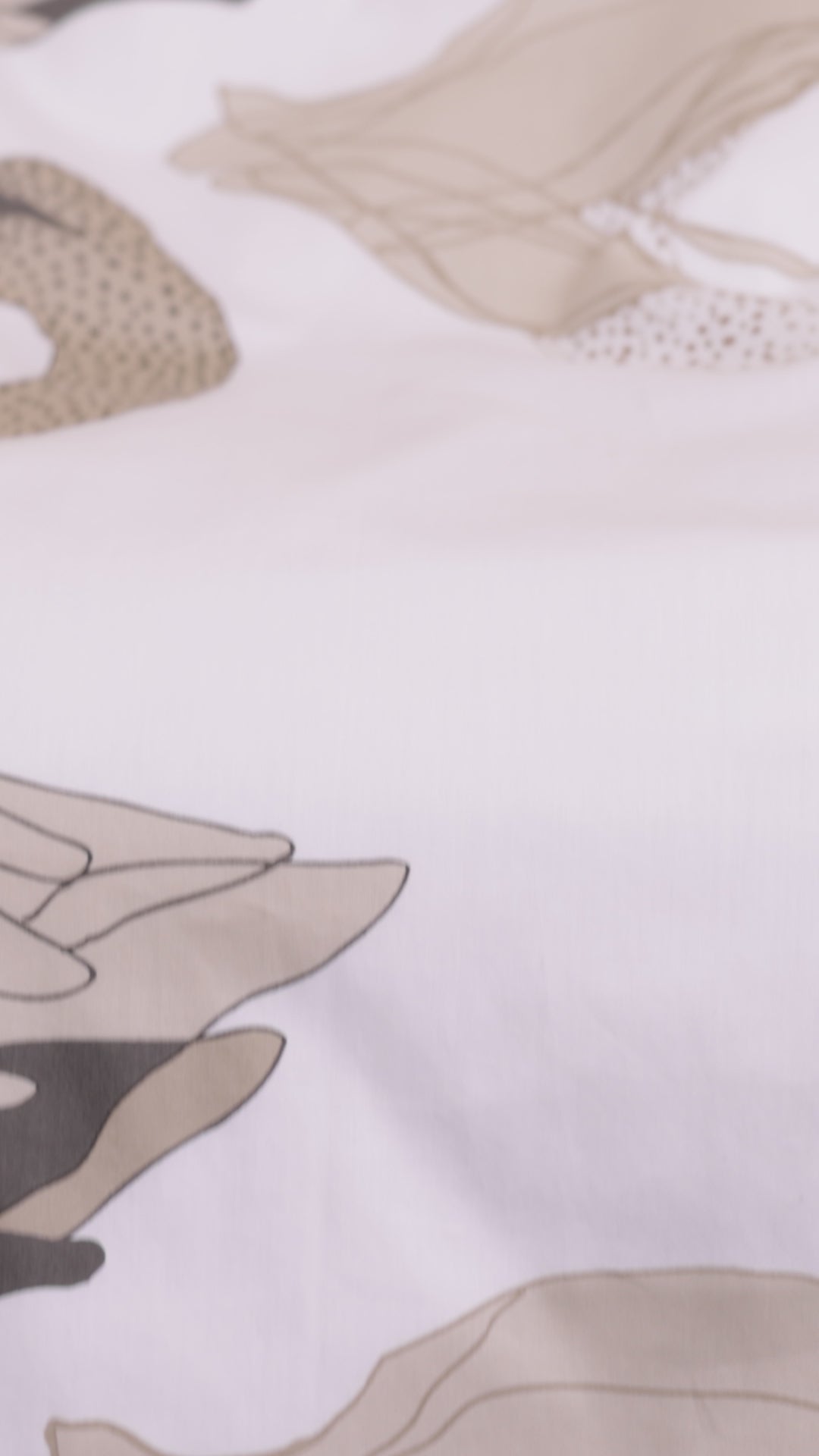 60712-4444-08-06_2; Finlayson Uskolliset Satiinipussilakanasetti Beige / Harmaa / 150x210 + 50x60 cm 